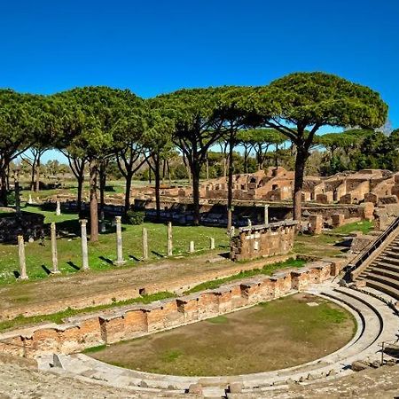 Attico Sul Mediterraneo Lido di Ostia Exterior foto