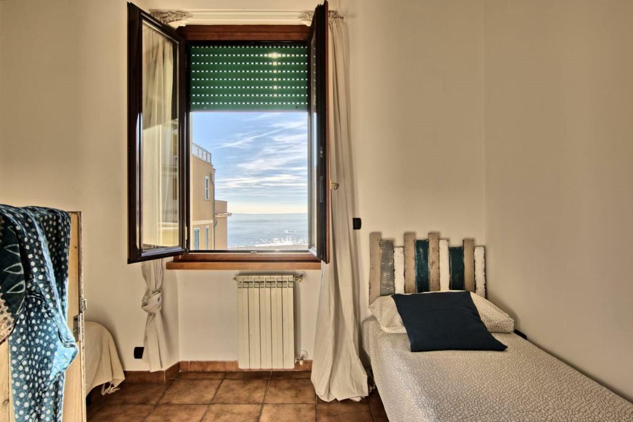 Attico Sul Mediterraneo Lido di Ostia Exterior foto